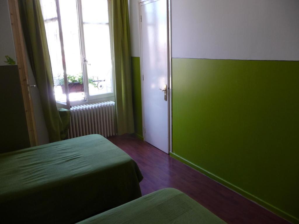 Hotel Central Annecy Zimmer foto